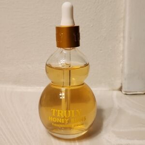 Truly Honey Buns Tightening Serum